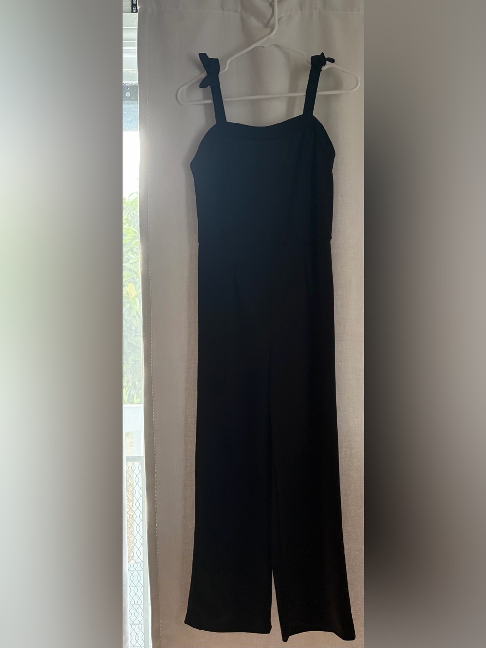SHEIN Black Tie-Strap Wide-Leg Jumpsuit